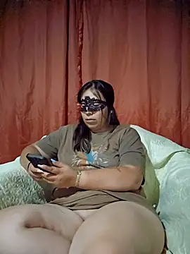 dianyz7 online show from 04/18/26, 06:28