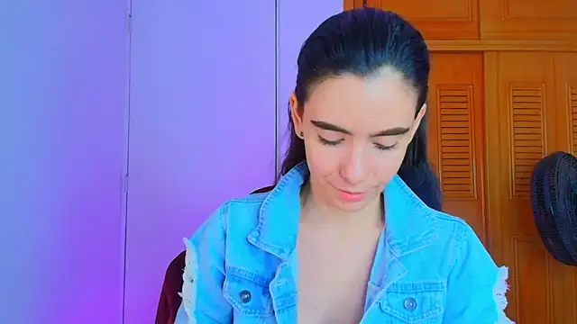 Snapshot of Peach_Rose_ chatting on 03/11/25, 12:22 Peach Rose online show from 03/11/25, 12:22