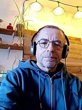 Xavspank2 online show from 01/10/26, 03:03