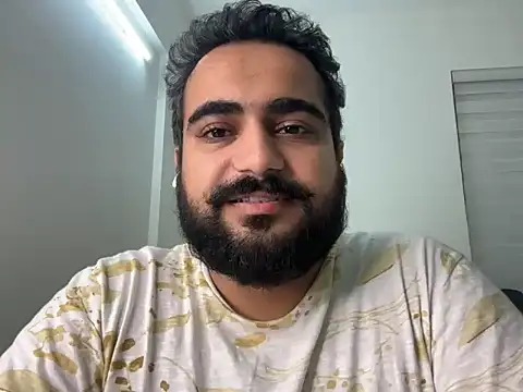 Snapshot of indian_thonger chatting on 11/11/25, 02:50 indian thonger online show from 11/11/25, 02:50