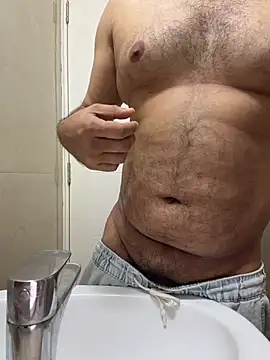 Snapshot of indian_thonger chatting on 06/04/26, 10:10 indian thonger online show from 06/04/26, 10:10