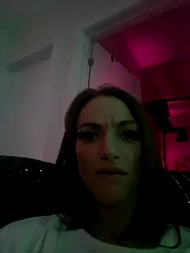 Snapshot of guccititi chatting on 10/31/25, 10:16 guccititi online show from 10/31/25, 10:16