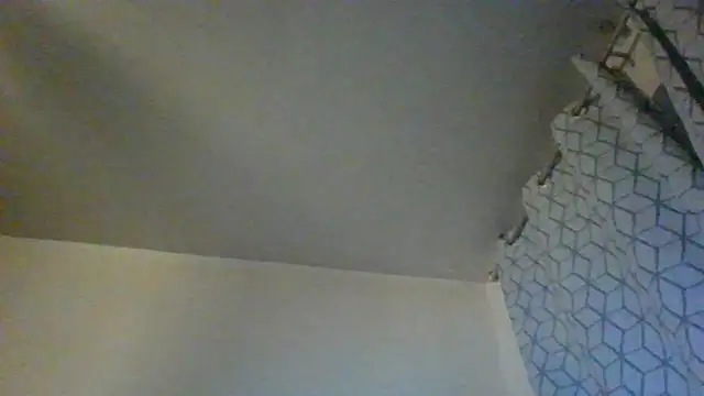 guccititi online show from 11/22/25, 05:39