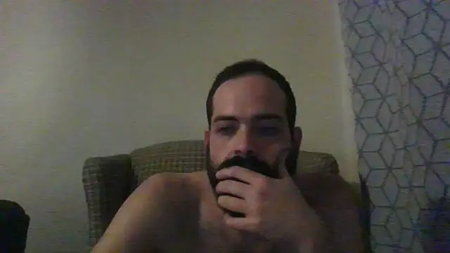 guccititi online show from 11/28/25, 02:03