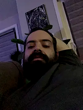 guccititi online show from 12/19/25, 08:10