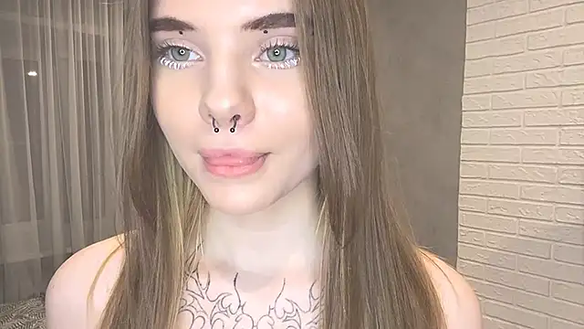 CarolinePepper online show from 02/25/25, 04:10