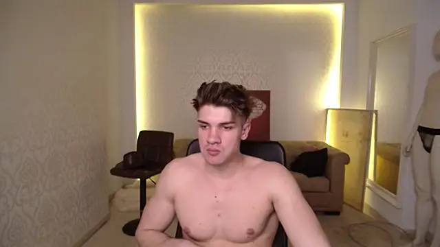 MaxKaiden online show from 02/25/25, 12:03