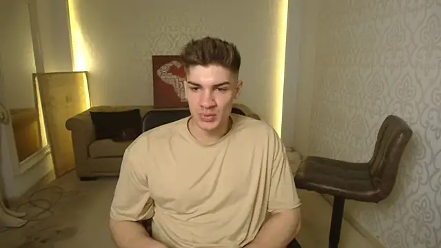 MaxKaiden online show from 03/17/25, 05:23