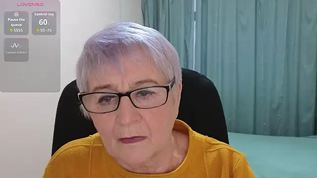 Sandra Snowflake online show from 11/29/25, 11:57