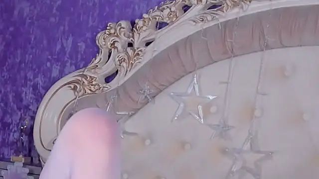 BECKI VRES online show from 02/20/25, 02:13