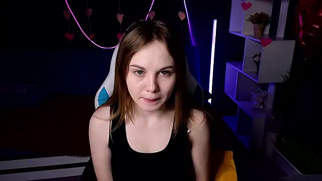 Snapshot of Dyna_bae chatting on 02/16/25, 01:03 Dyna bae online show from 02/16/25, 01:03