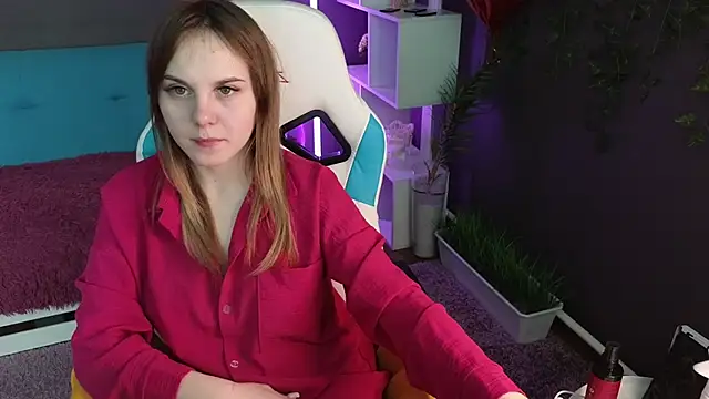 Snapshot of Dyna_bae chatting on 03/09/25, 04:49 Dyna bae online show from 03/09/25, 04:49