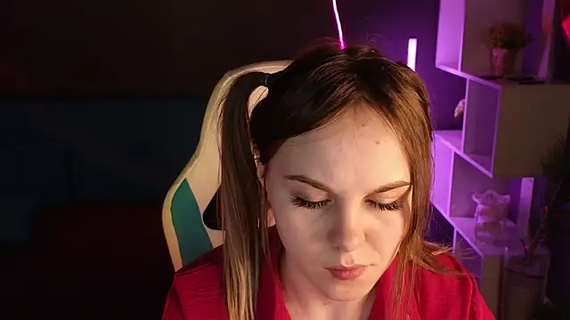 Snapshot of Dyna_bae chatting on 03/09/25, 11:03 Dyna bae online show from 03/09/25, 11:03