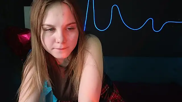 Snapshot of Dyna_bae chatting on 03/20/25, 05:35 Dyna bae online show from 03/20/25, 05:35