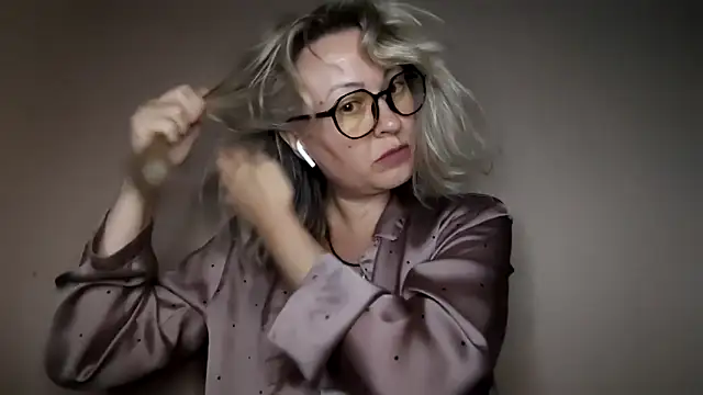 Mary888x online show from 09/26/25, 05:17