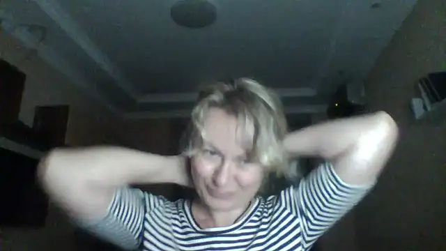 Mary888x online show from 10/04/25, 07:45