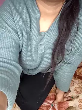 Sassy-soumu online show from 02/25/25, 11:44