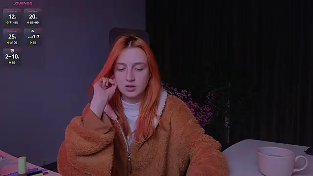 aishiro online show from 12/05/25, 01:52