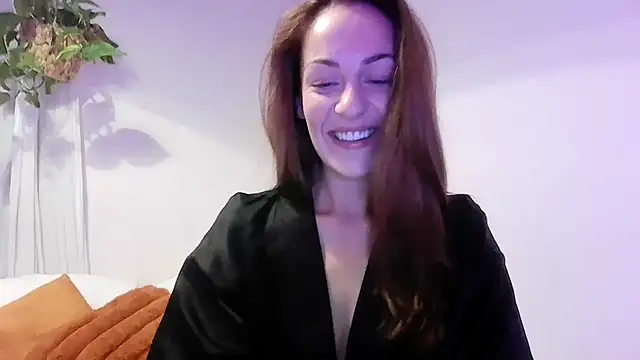 Edenfox- online show from 11/23/25, 08:19