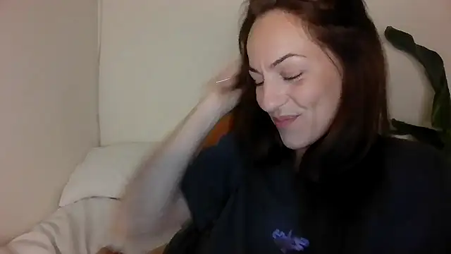 Edenfox- online show from 02/15/26, 08:49