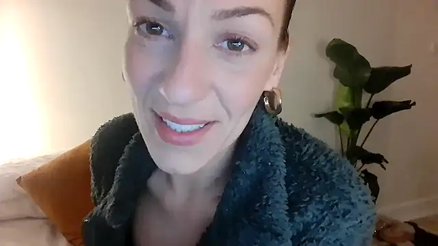 Edenfox- online show from 02/17/26, 10:05