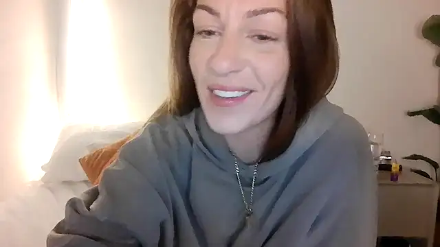 Edenfox- online show from 03/11/26, 06:41