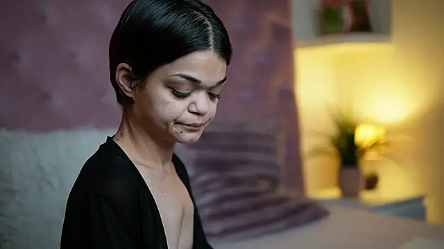 MaiaMini online show from 10/14/25, 09:26