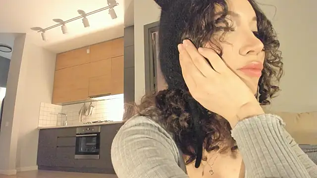 mey baee online show from 03/19/26, 04:00