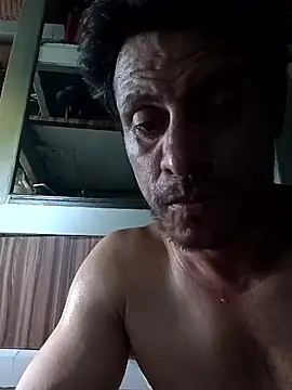 Snapshot of salchichon_69 chatting on 06/17/26, 01:41 salchichon 69 online show from 06/17/26, 01:41
