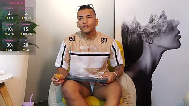 Rafa2004Cruz online show from 01/11/26, 04:01