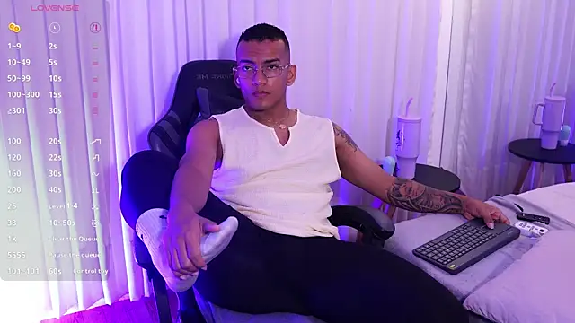 Rafa2004Cruz online show from 06/27/26, 12:33