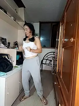 Coeur de luxure online show from 03/18/25, 02:36