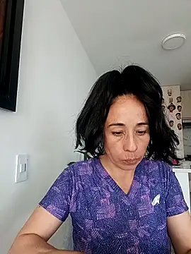 Coeur de luxure online show from 11/05/25, 07:03