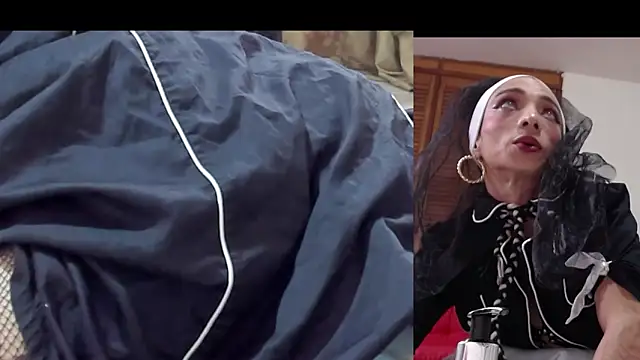 afroditacute15 online show from 10/28/25, 05:59