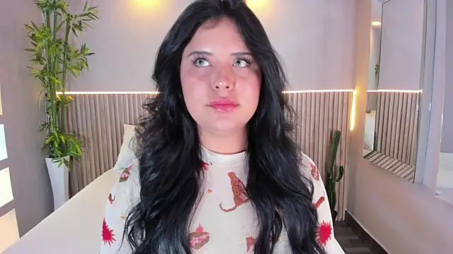 Snapshot of GeorginaReyes chatting on 12/19/25, 10:39 GeorginaReyes online show from 12/19/25, 10:39