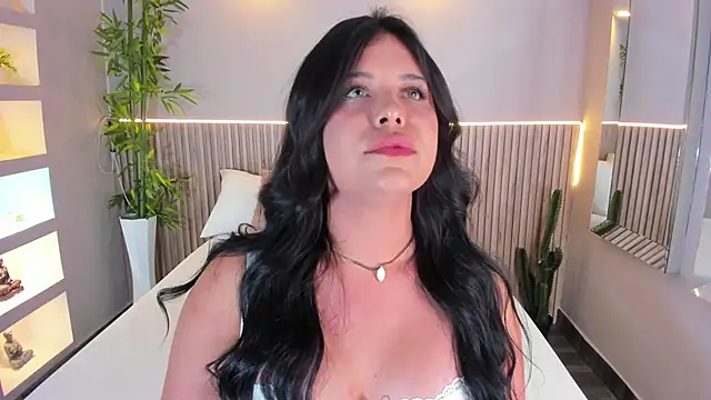 Snapshot of GeorginaReyes chatting on 01/07/26, 10:45 GeorginaReyes online show from 01/07/26, 10:45