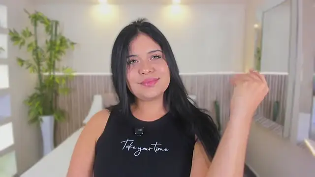GeorginaReyes online show from 04/27/26, 10:41