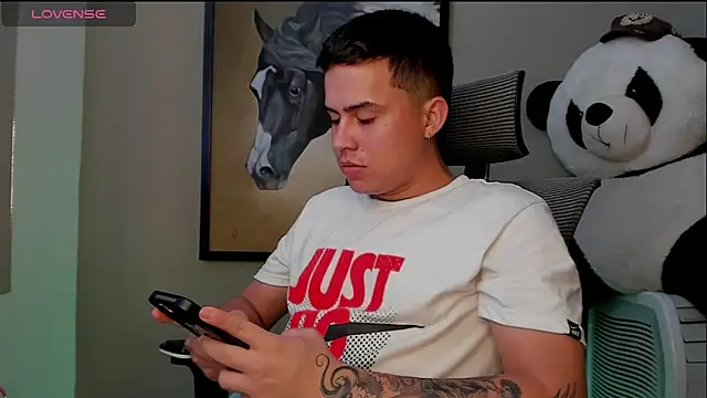 mattiwsmorris  online show from 09/22/25, 06:10