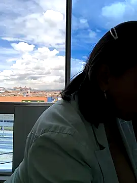 Mrsvictoriaaa online show from 03/21/25, 03:57