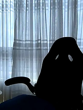 Mrsvictoriaaa online show from 12/20/25, 07:21