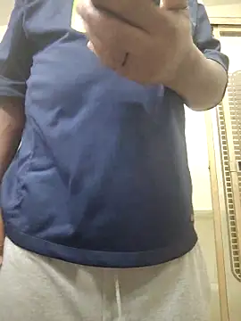 Snapshot of KingSlim56 chatting on 10/11/25, 02:15 KingSlim56 online show from 10/11/25, 02:15