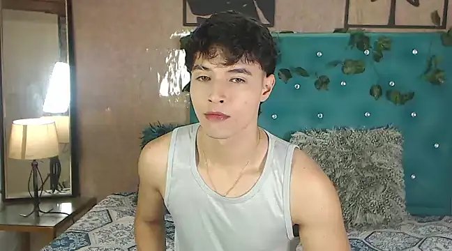 Snapshot of LiamAndrewzz chatting on 03/09/25, 04:49 LiamAndrewzz online show from 03/09/25, 04:49