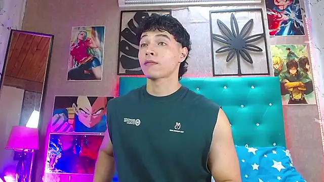 Snapshot of LiamAndrewzz chatting on 10/16/25, 06:31 LiamAndrewzz online show from 10/16/25, 06:31