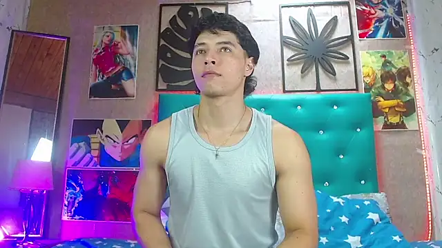 Snapshot of LiamAndrewzz chatting on 10/20/25, 05:35 LiamAndrewzz online show from 10/20/25, 05:35