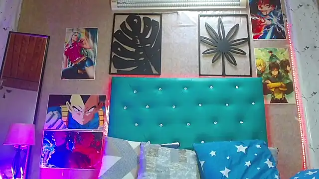 Snapshot of LiamAndrewzz chatting on 11/23/25, 08:08 LiamAndrewzz online show from 11/23/25, 08:08