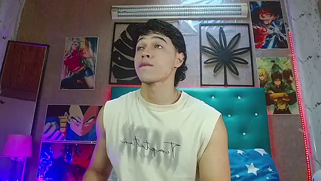 Snapshot of LiamAndrewzz chatting on 11/26/25, 05:14 LiamAndrewzz online show from 11/26/25, 05:14