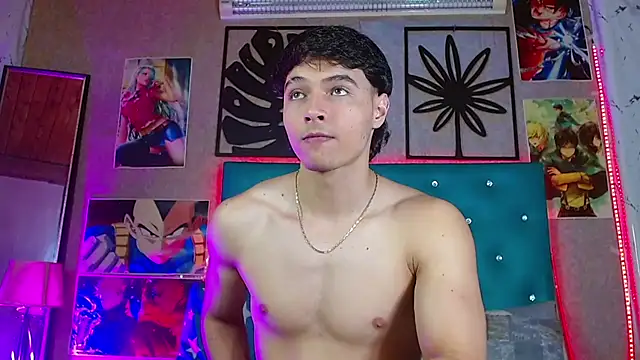 LiamAndrewzz online show from 04/11/26, 07:45