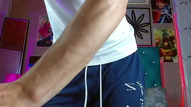 LiamAndrewzz online show from 04/15/26, 04:41