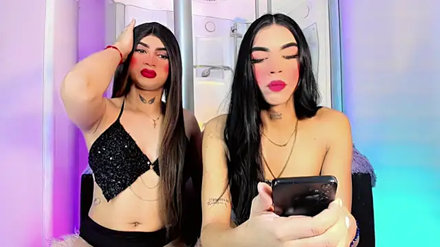 Snapshot of Brytany_TiffanySX chatting on 03/20/25, 11:05 Brytany TiffanySX online show from 03/20/25, 11:05