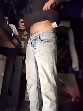 Snapshot of QueenM3 chatting on 02/16/25, 08:54 QueenM3 online show from 02/16/25, 08:54